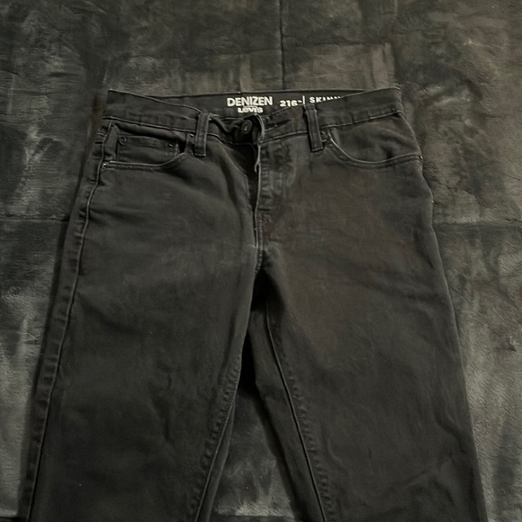 Levi’s jeans - Picture 1 of 2
